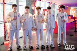 开云体育登录-BRO险胜LGD，JackeyLove制霸全场的简单介绍