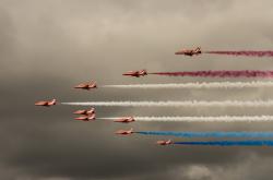 开云体育登录-穿越时空的统治，从芝加哥公牛的窒息节奏到美加墨之巅的拉文时间