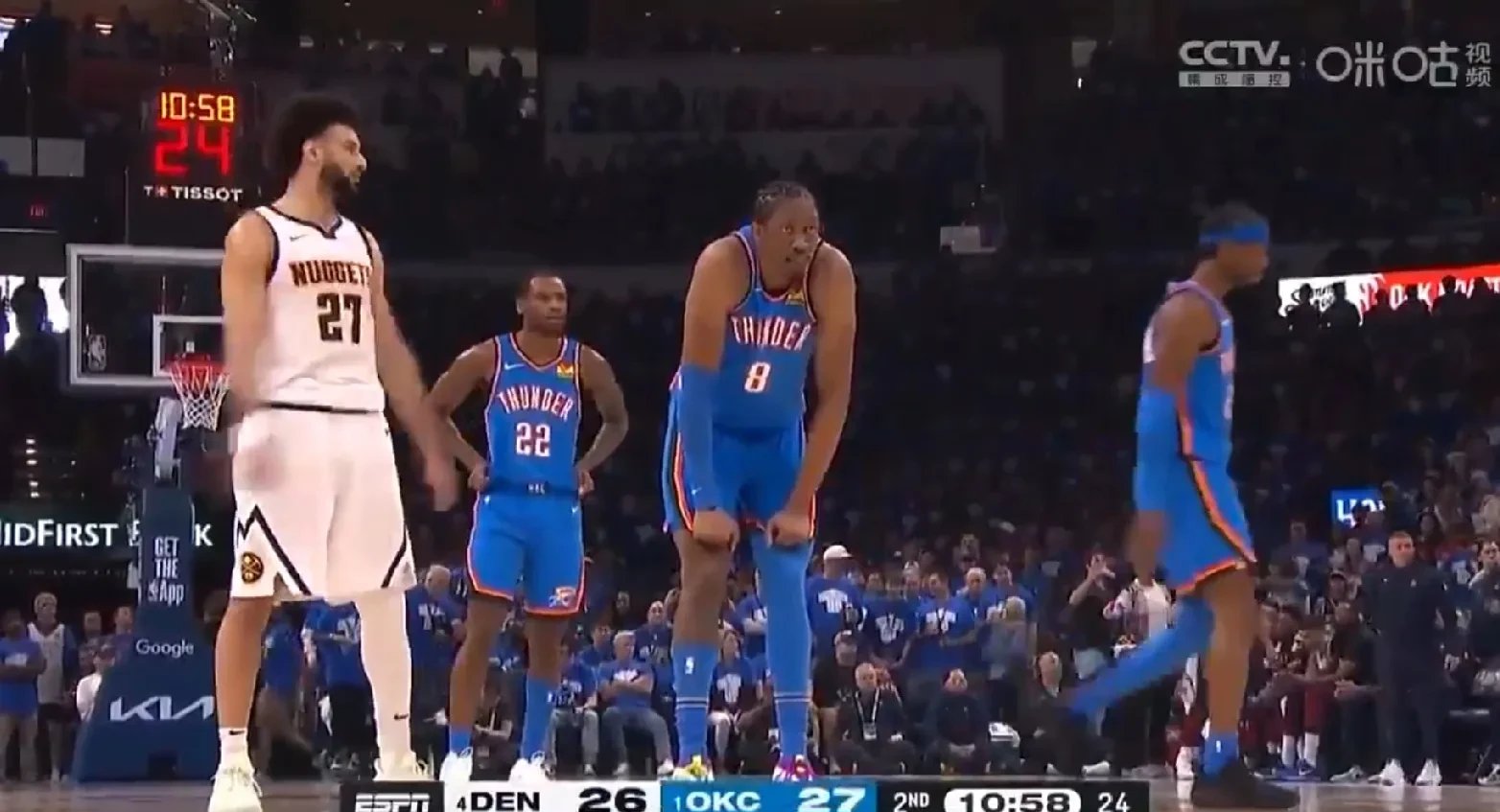 塞尔维亚男篮翻盘掘金，巴恩斯关键制胜