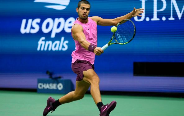 德国网球队险胜日本网球队,阿尔卡拉斯制霸全场 德国网球队险胜日本网球队,阿尔卡拉斯制霸全场