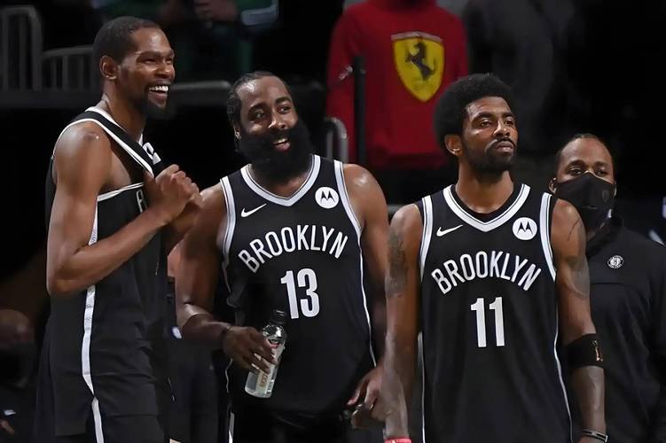 篮网B队轻取尼日利亚男篮，拉文高光表现