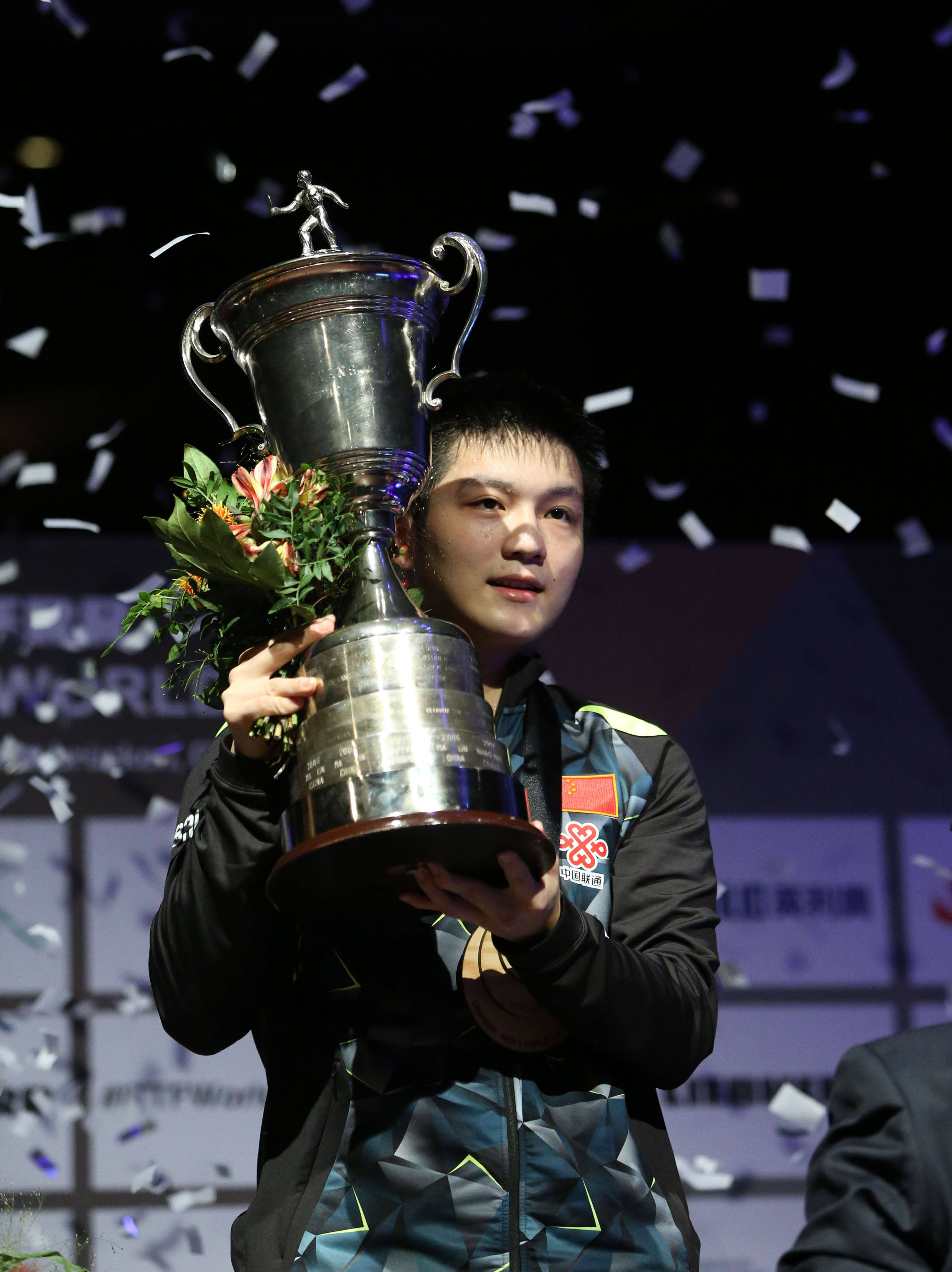 韩国乒乓球队爆冷中国乒乓球队，樊振东制霸全场