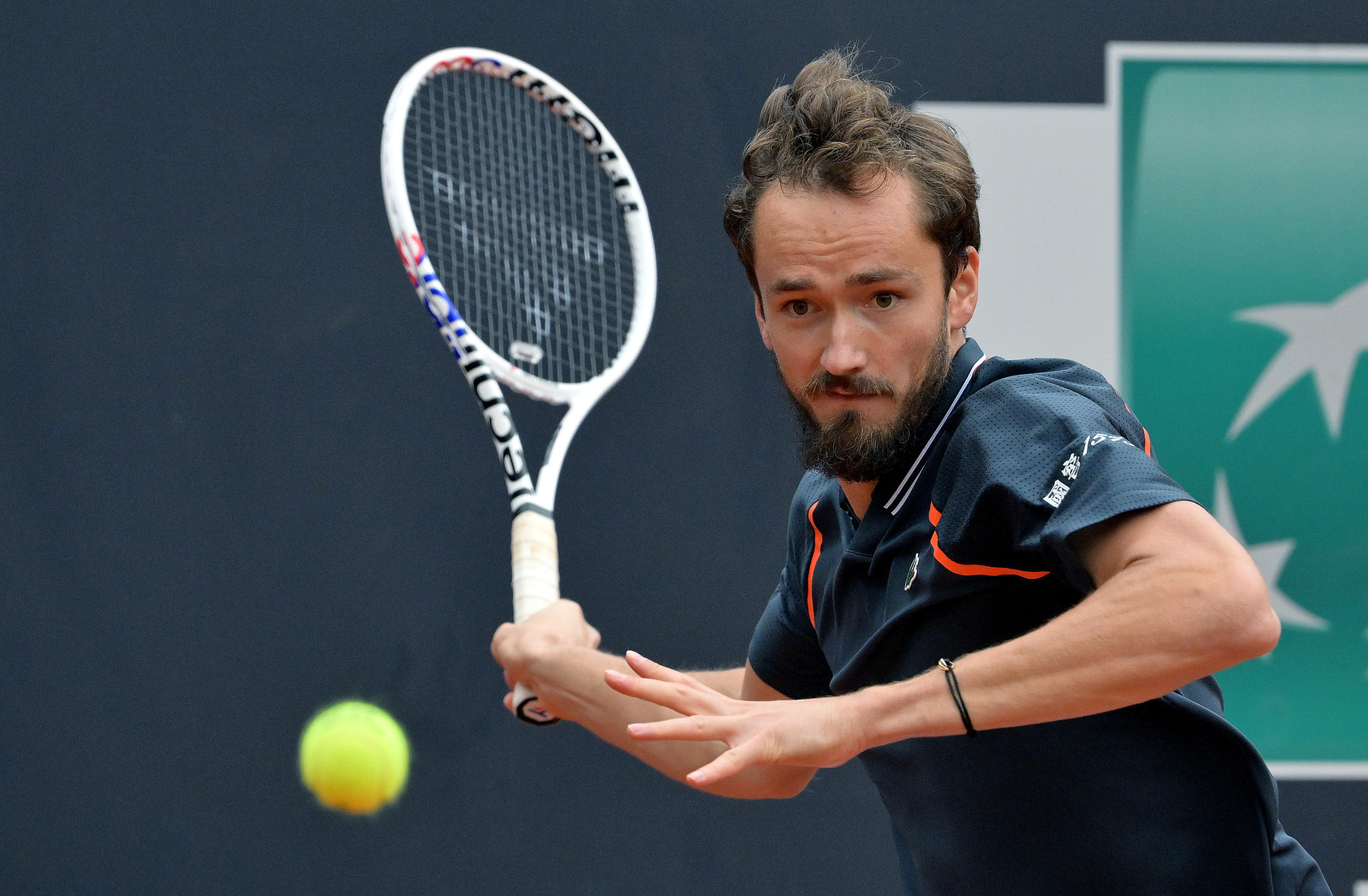 澳网险胜温网，梅德韦杰夫高光表现的简单介绍