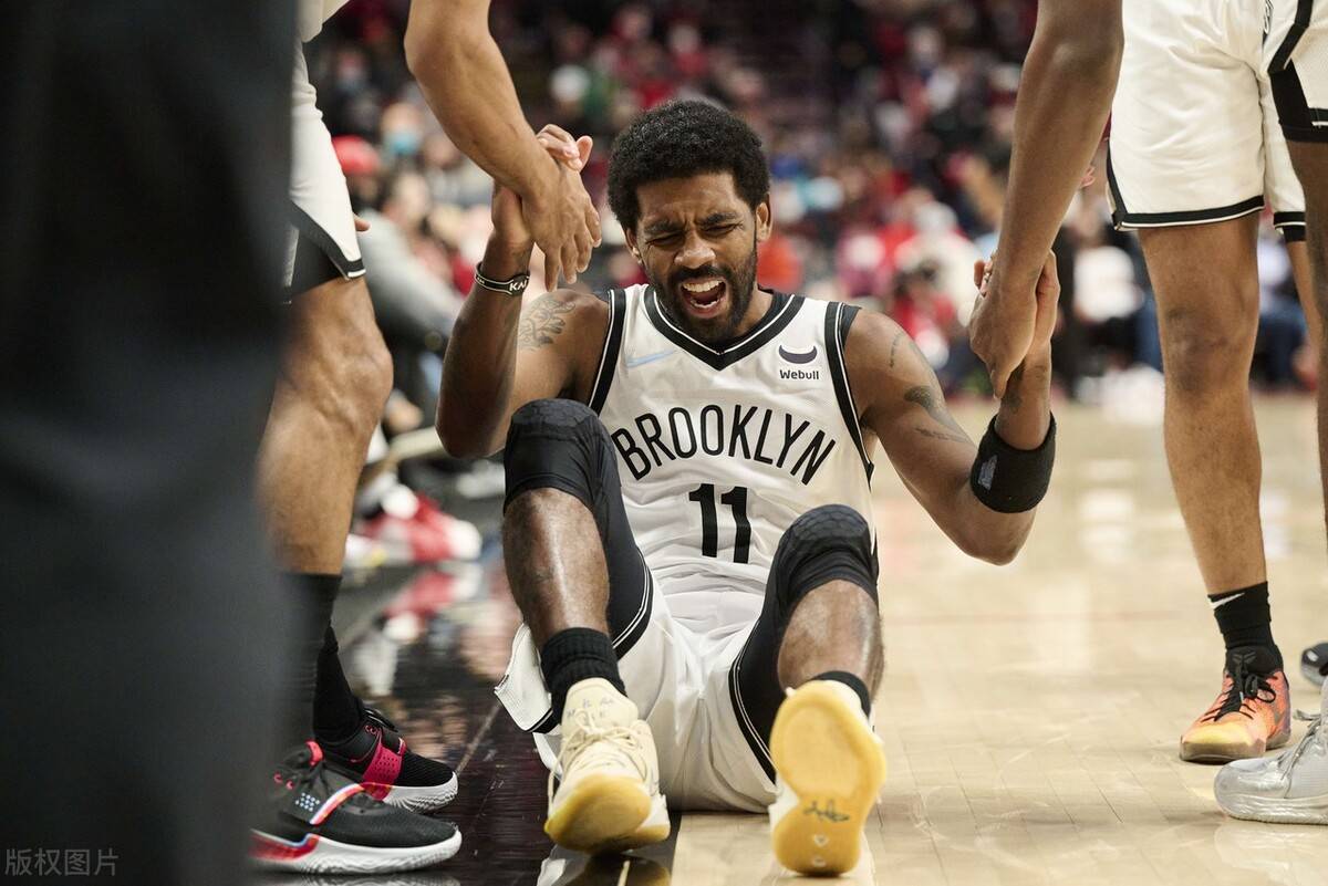 鹈鹕险胜雄鹿，张镇麟关键制胜