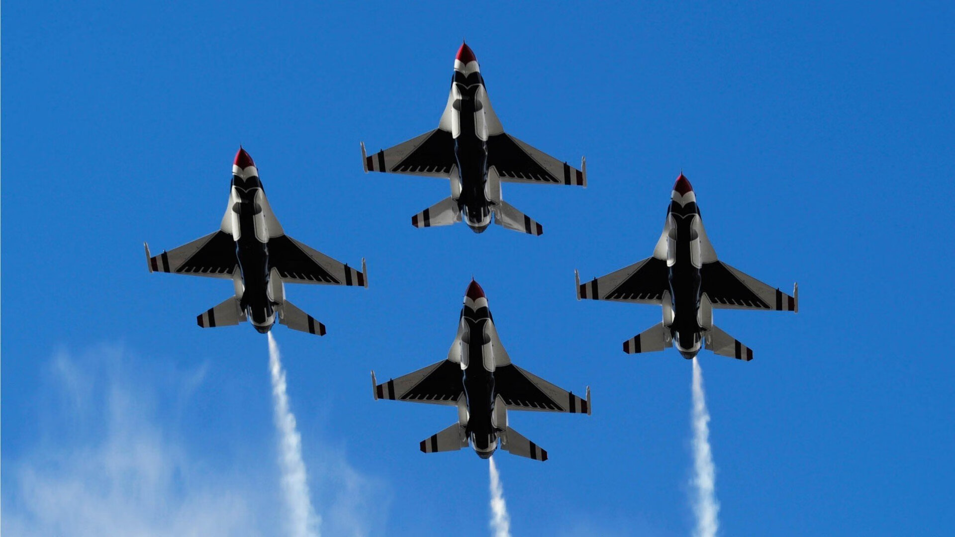 铁骑踏过绿茵殿堂，兹维列夫与美网时代对温网美学的无情碾压