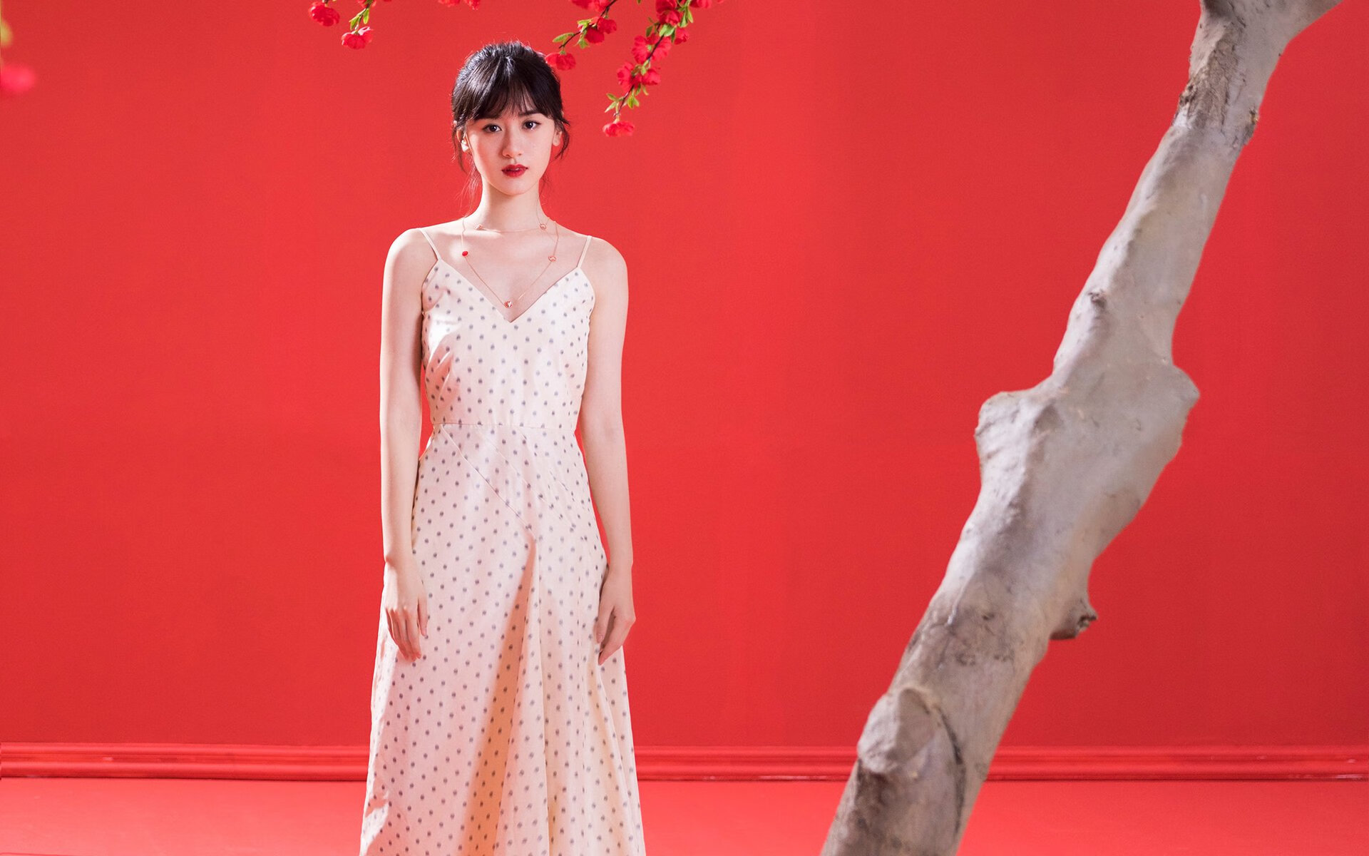 赛道迷城，当F1赛车手与老鹰球星在北京街道决胜巅峰