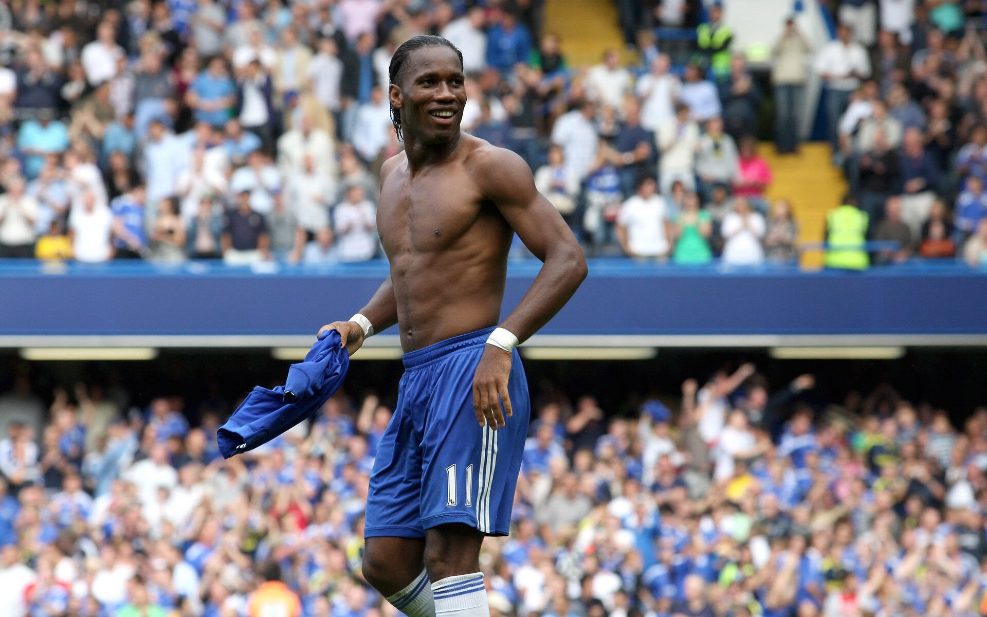 他在都灵打入绝杀球,也在布鲁克林扣碎现实