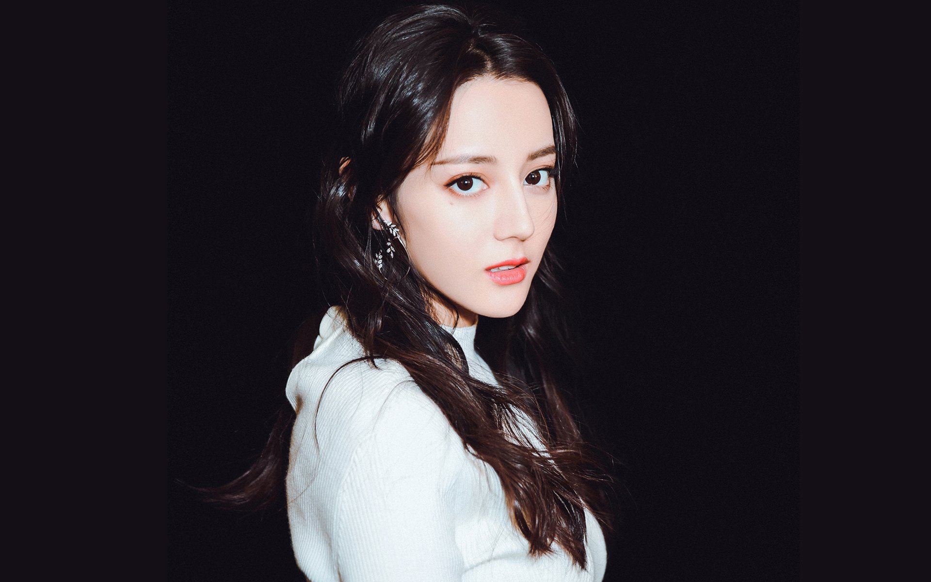 冰与火的足球艺术,范戴克的非对抗性拦截与丹麦的战争机器终结术